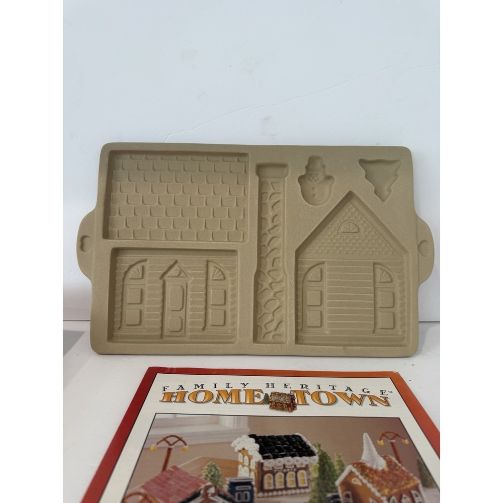 VTG Pampered Chef Stoneware Gingerbread House Mold Family Heritage #1800 USA